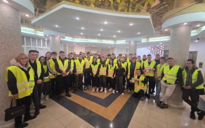 Učenici Mašinske škole iz Sopota u poseti Valjaonici bakra Sevojno